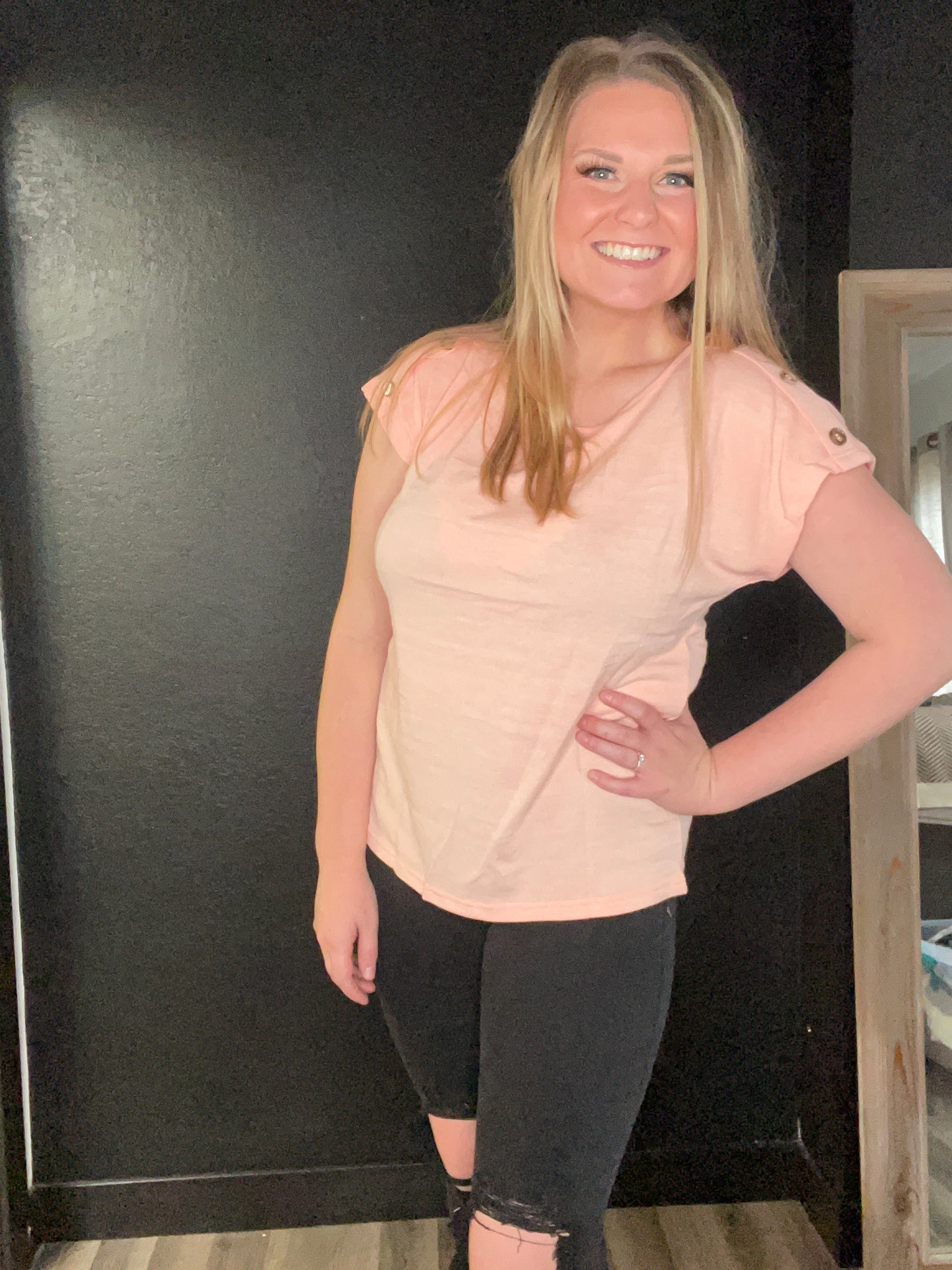 BUTTON DETAIL TOP