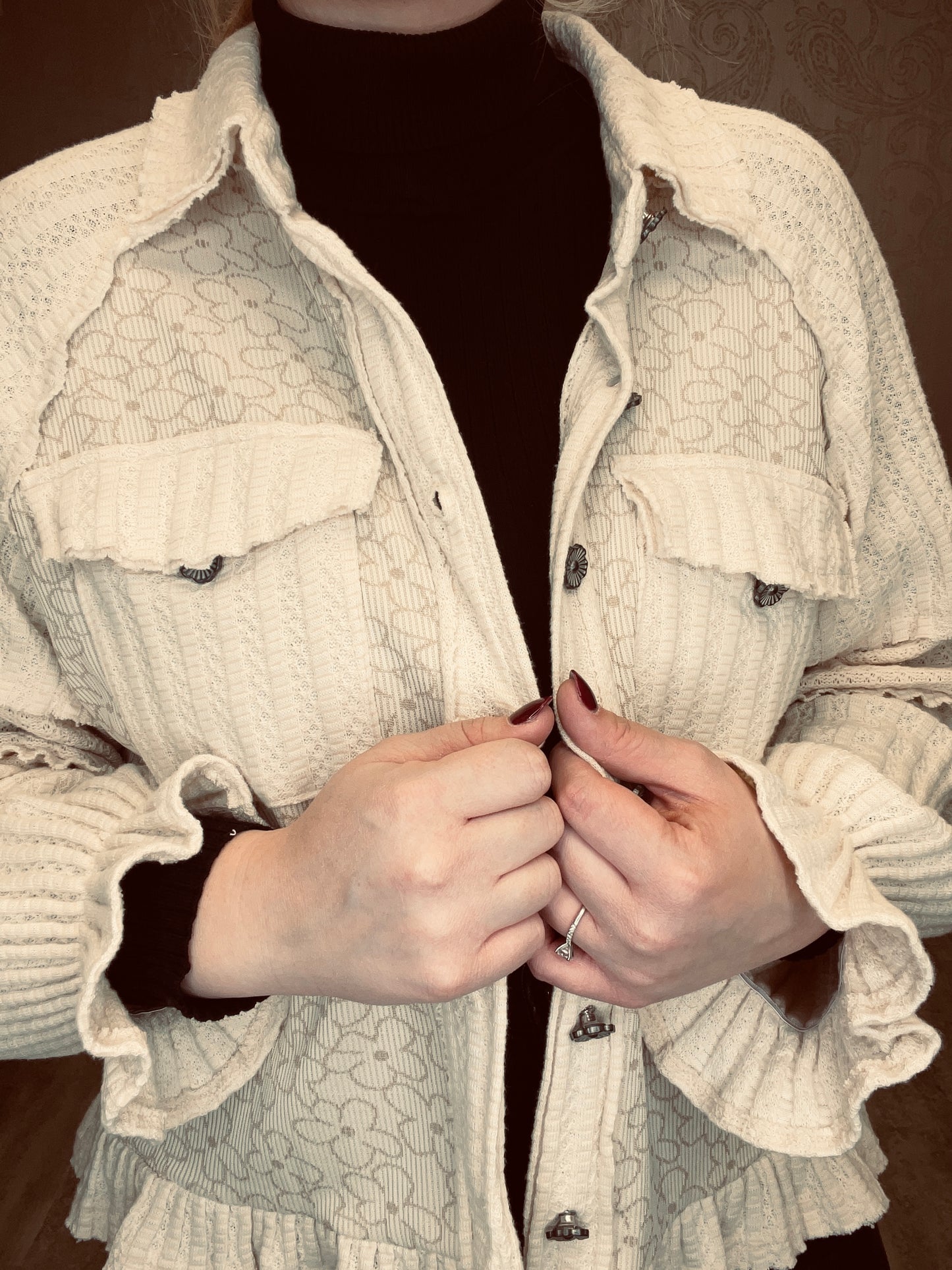 IN THE DETAILS CONTRAST JACKET