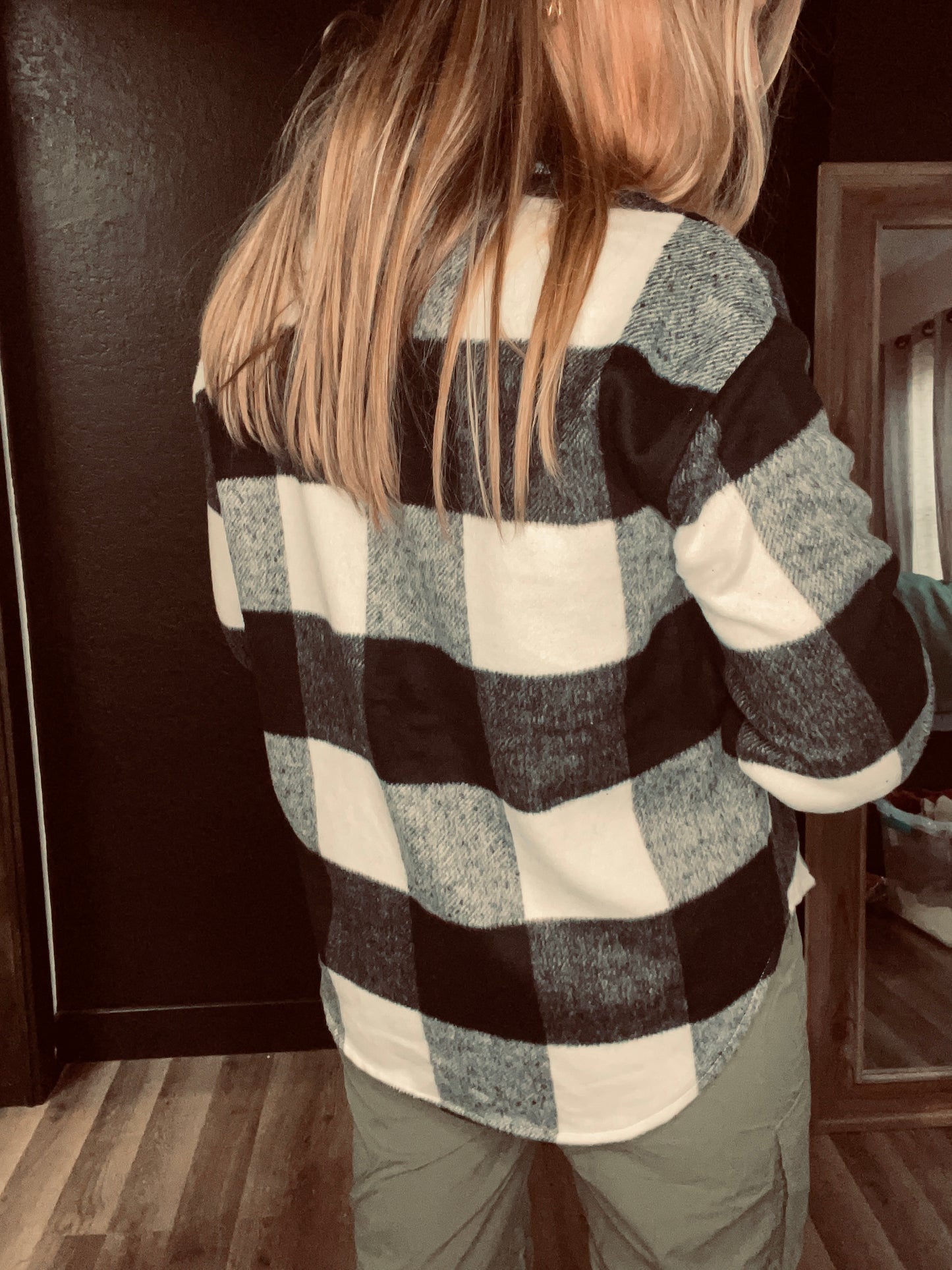 BLACK PLAID JACKET