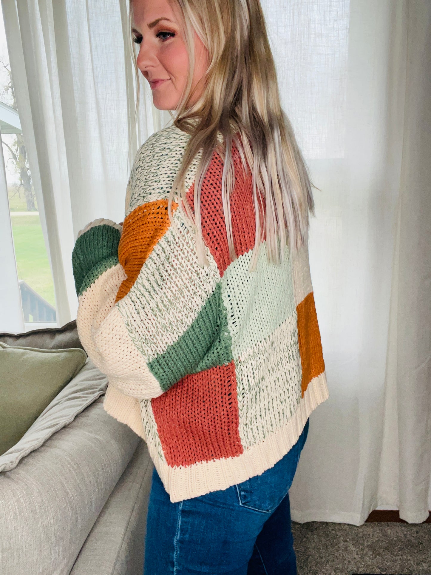 COLOR BLOCK CROCHET CARDIGAN