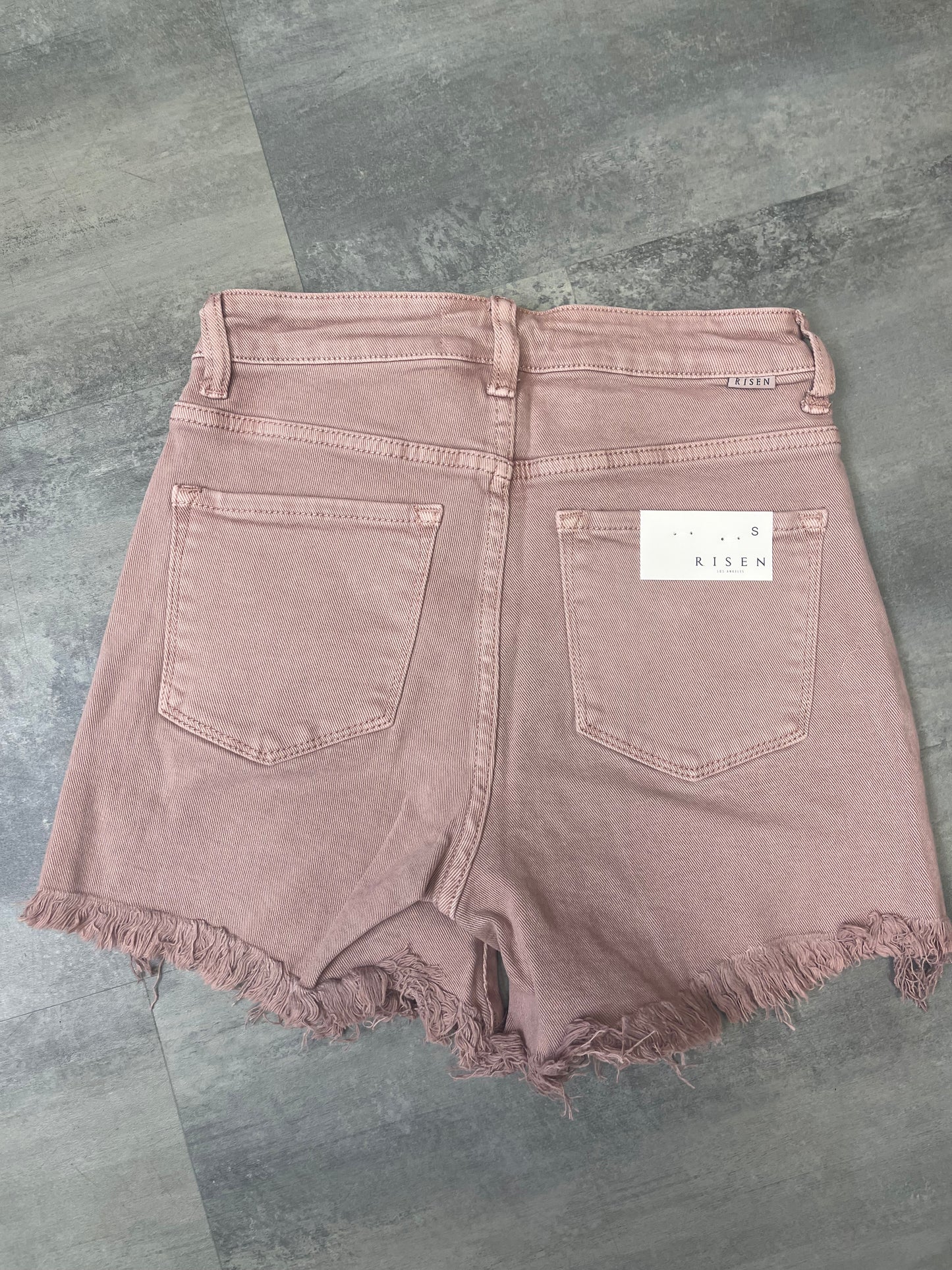 RISEN: HIGH RISE MAUVE SHORT