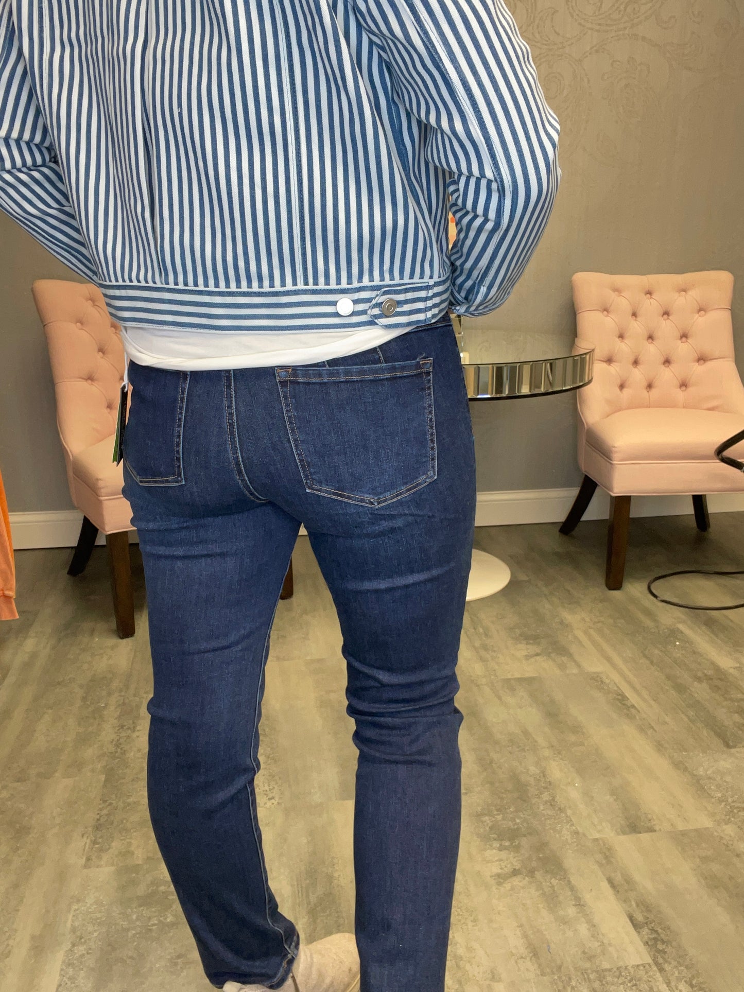 TRIBAL: SOPHIA CURVY STRAIGHT LEG JEAN