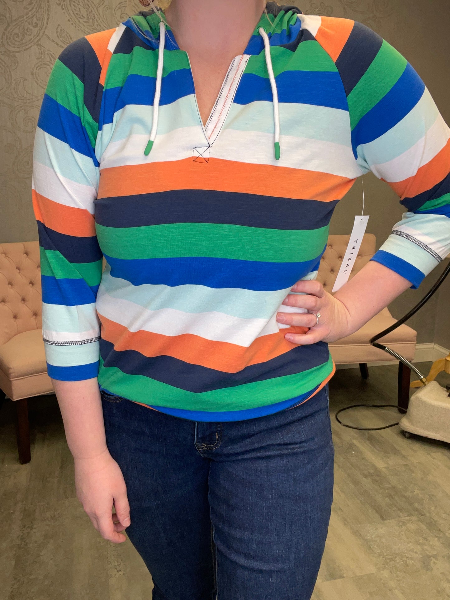 TRIBAL: PRINTED DRAWSTRING RAGLAN HOODIE