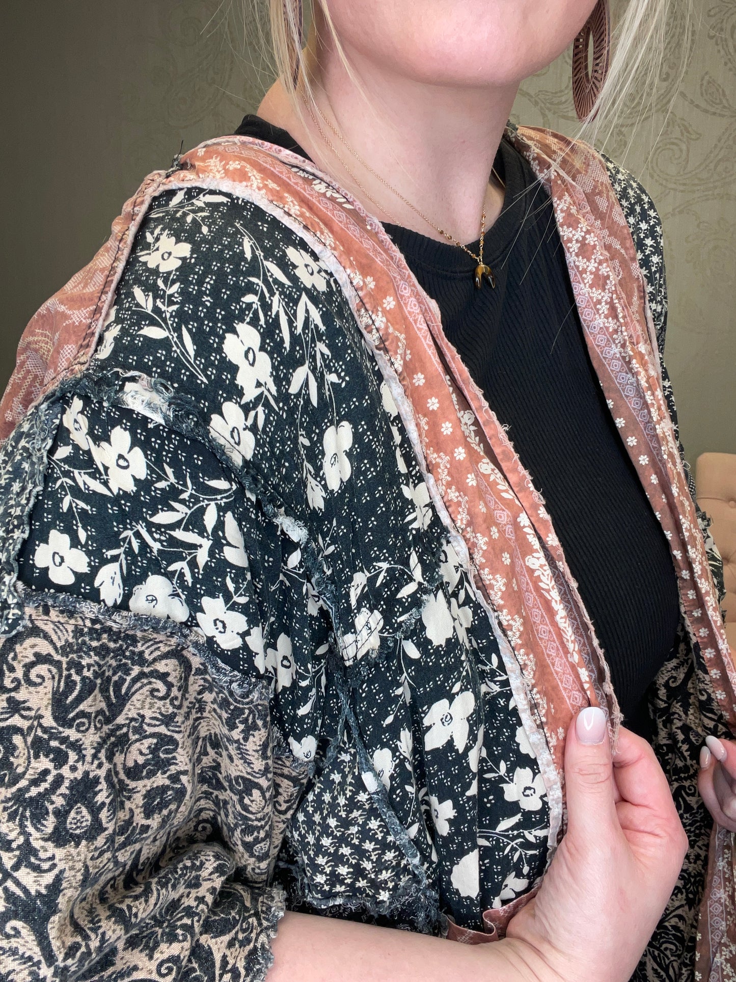 MIXING PATTERNS CARDIGAN