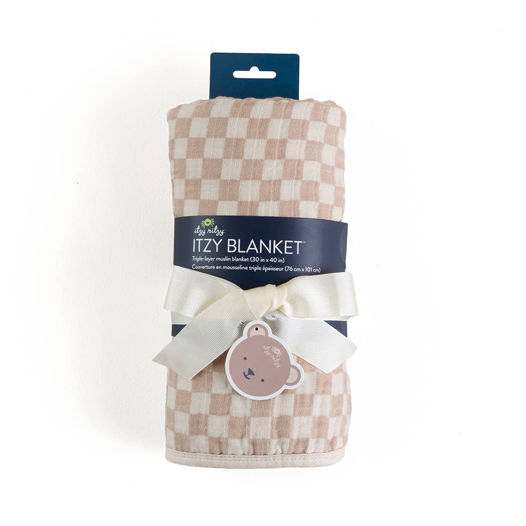 Itzy Blanket™: Strawberries + Cream