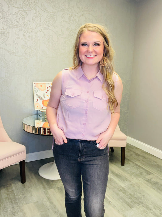 Marlowe Sleeveless Top with Pockets: Misty Rose