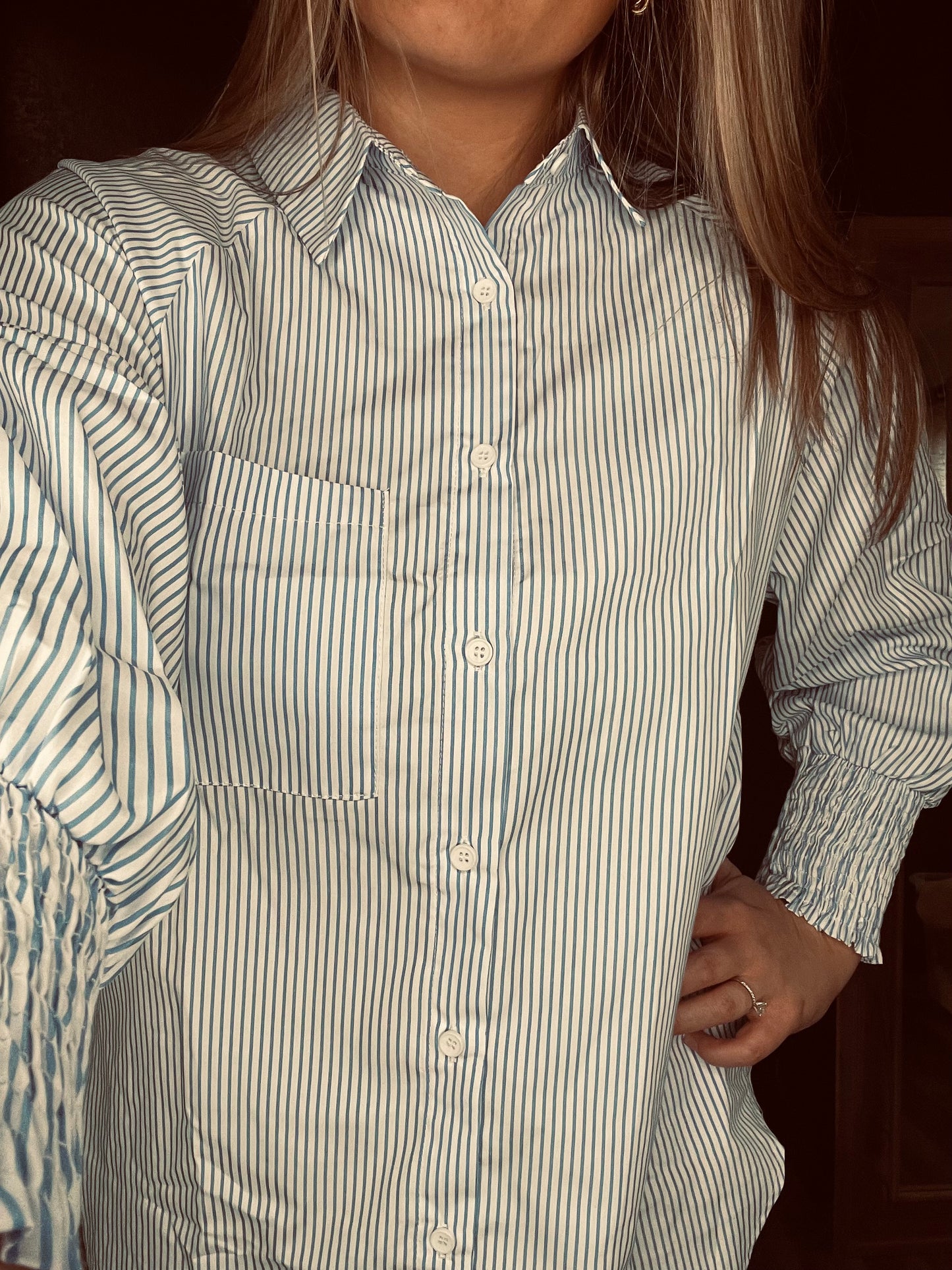 STRIPED BUTTON DOWN