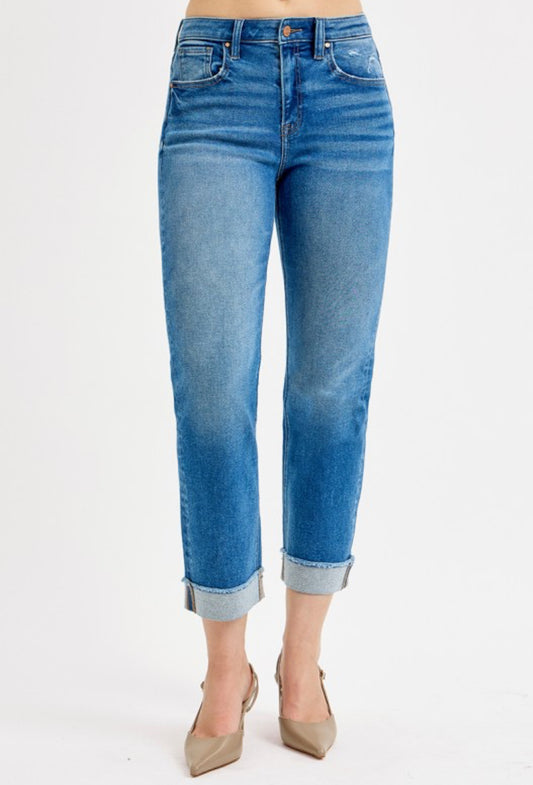 RISEN: HIGH RISE BOYFRIEND FIT ANKLE JEAN