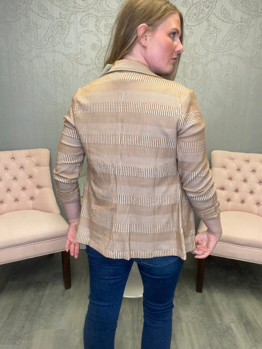 SHIRRED SLEEVE TEXTURED BLAZER - MOCHA