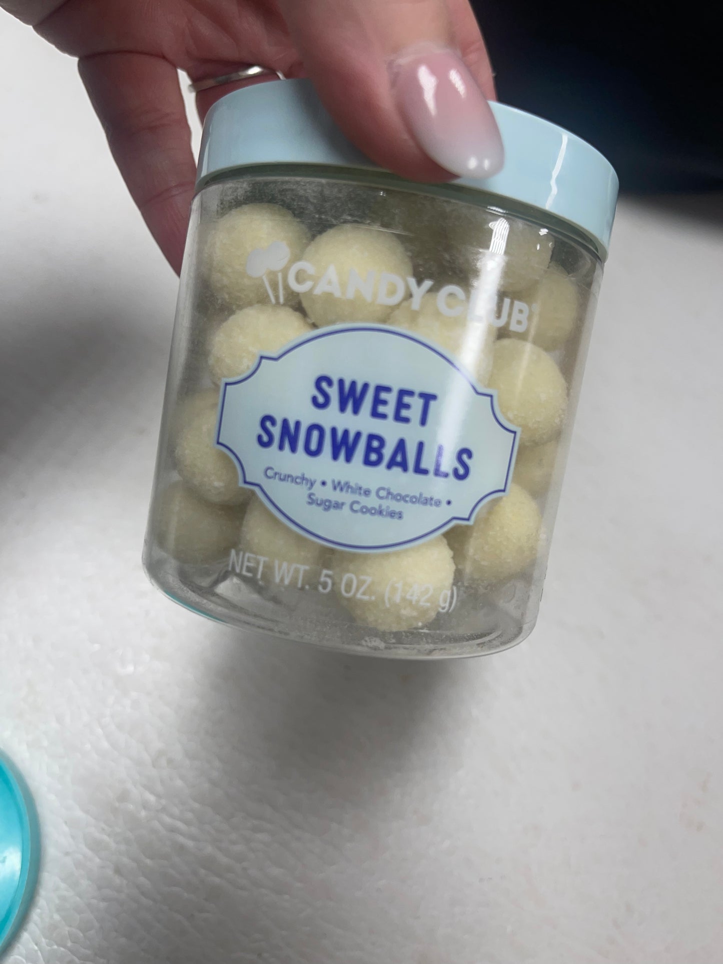 Candy Club: Sweet Snowballs