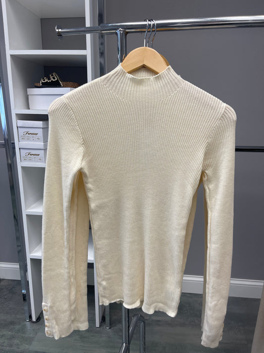 TIMELESS FITTED TOP