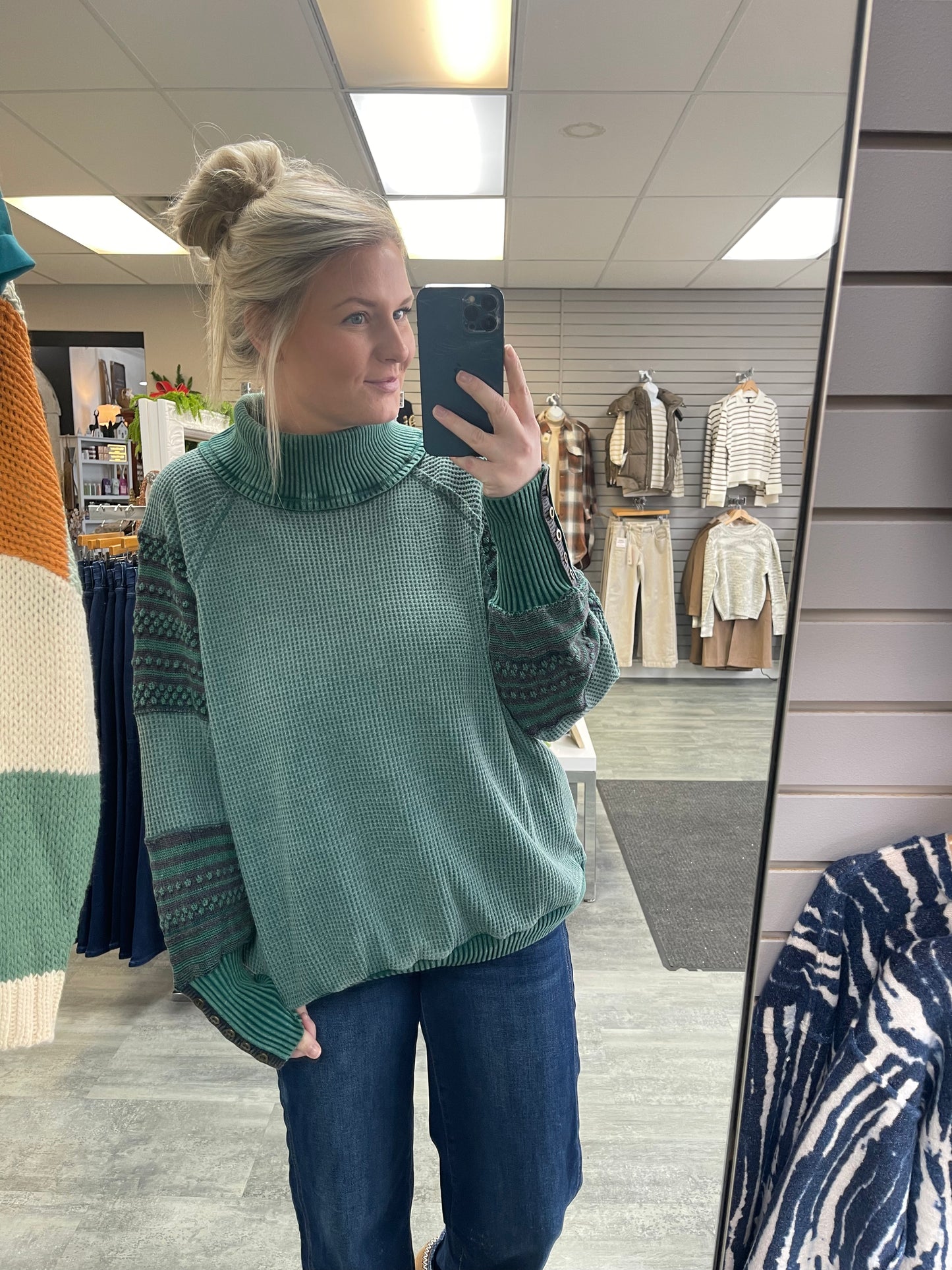 WASHED THERMAL MOCK NECK LONG SLEEVE TOP: GREEN